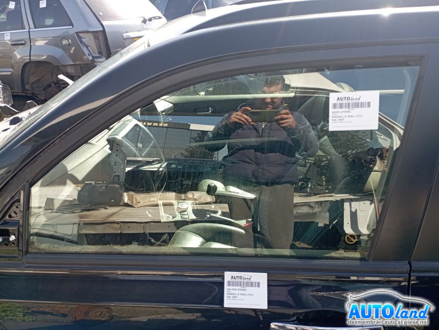 Geam Lateral Stanga Fata Nissan X-TRAIL T31 2007