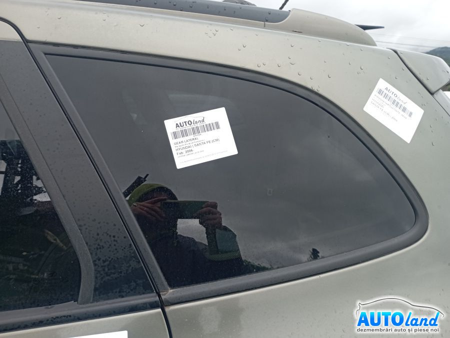 Geam Lateral Stanga Spate Fix de pe Caroserie Hyundai SANTA FE CM 2006