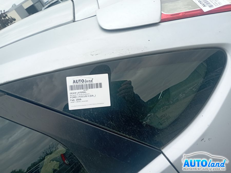 Geam Lateral Stanga Spate Fix de pe Caroserie Ford FOCUS II DA 2008