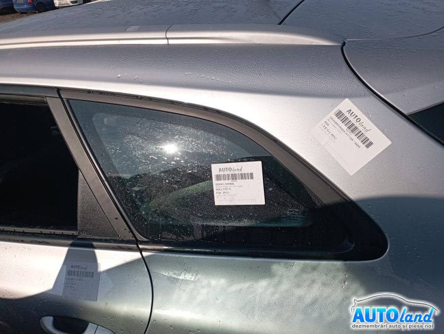 Geam Lateral Stanga Spate Fix pe Caroserie, Combi Kia CEE'D 2012