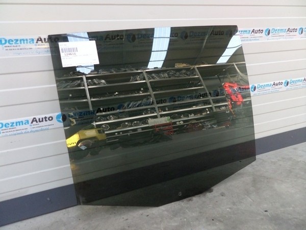 Geam mobil dreapta spate Vw Touran (1T3)