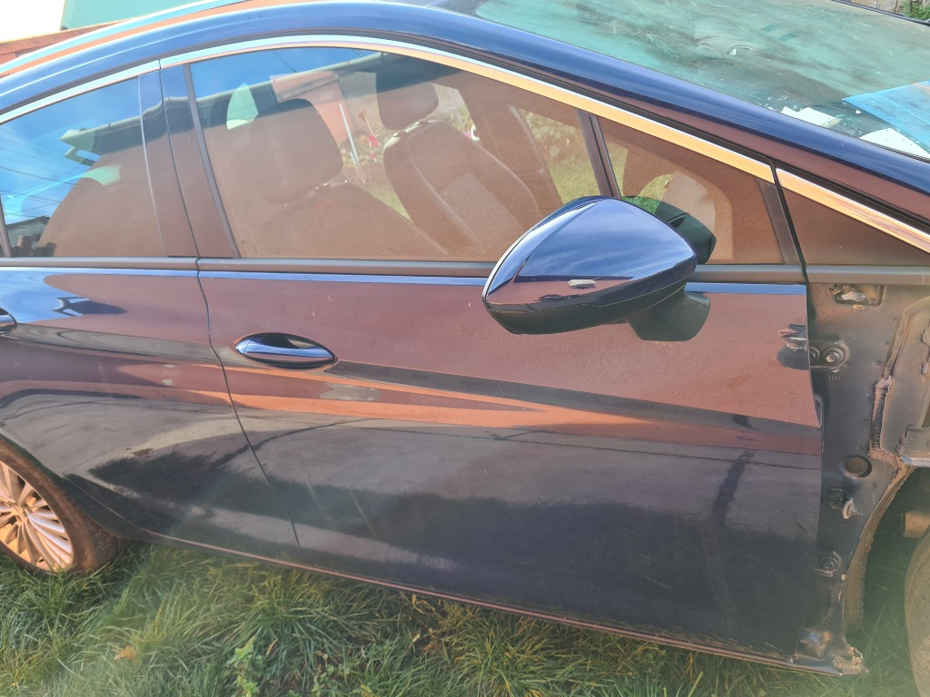 Geam mobil usa dreapta fata Opel Astra K