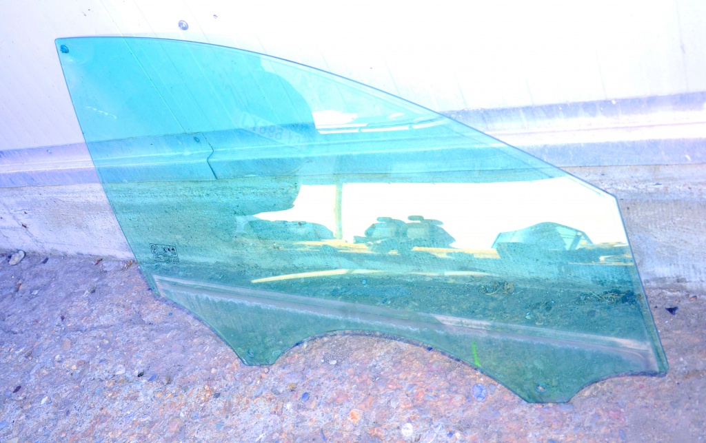 GEAM PORTIERA DREAPTA FATA VERDE MONDEO MK4 2007 ~ 2014