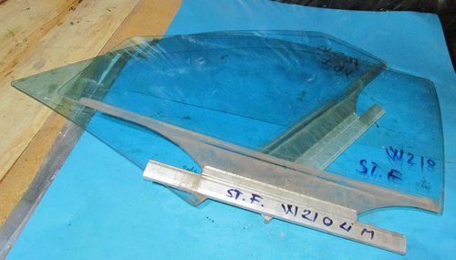 Geam portiera stanga sau dreapta fata sau spate Mercedes W210