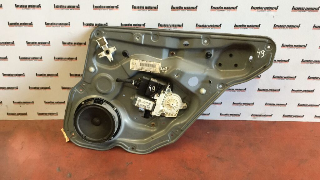 geam spate dreapta SEAT LEON 1C0959812A1C0959812A