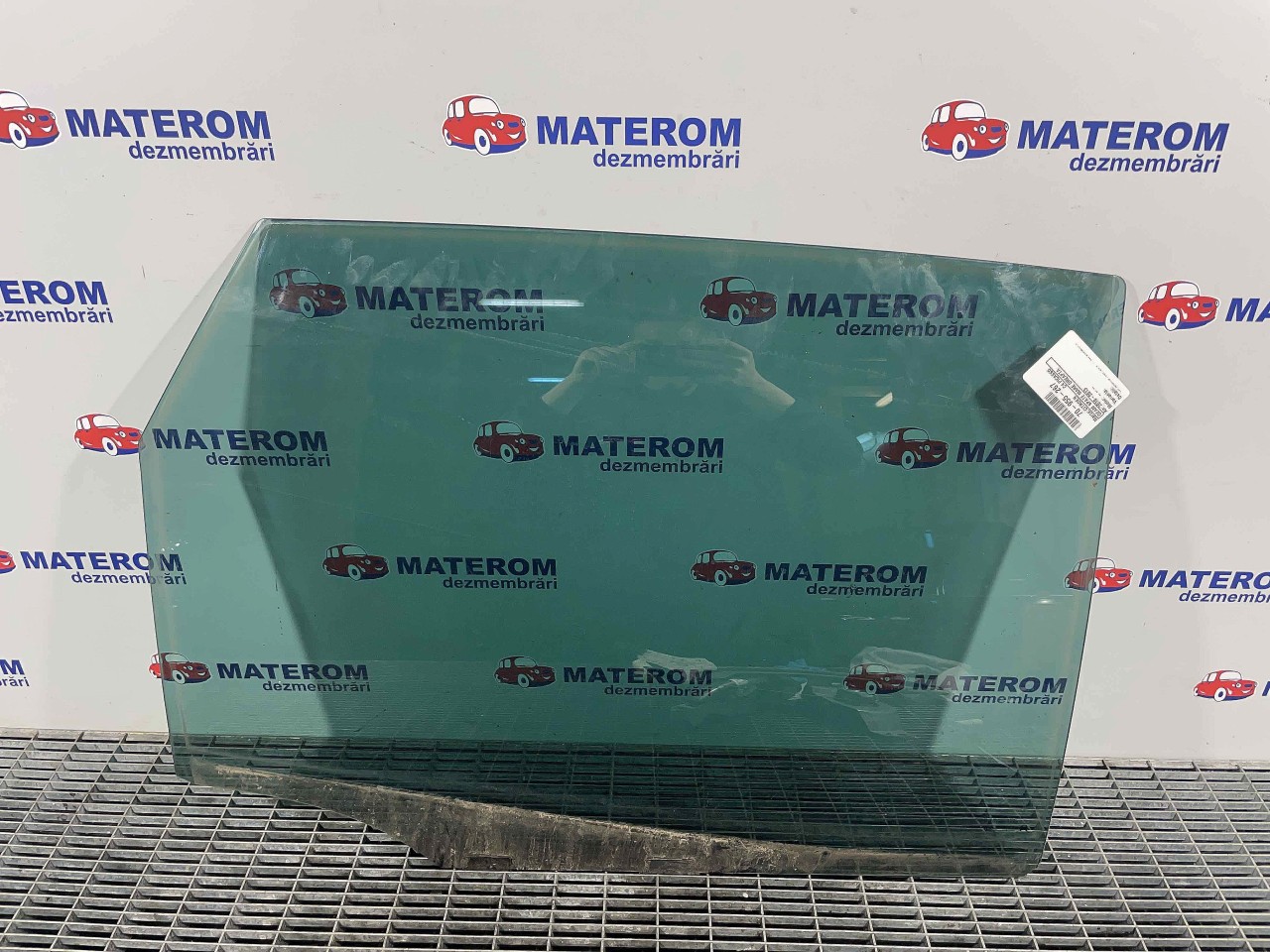 GEAM SPATE MARE DREAPTA CITROEN C4 PICASSO - - (2010 2013)