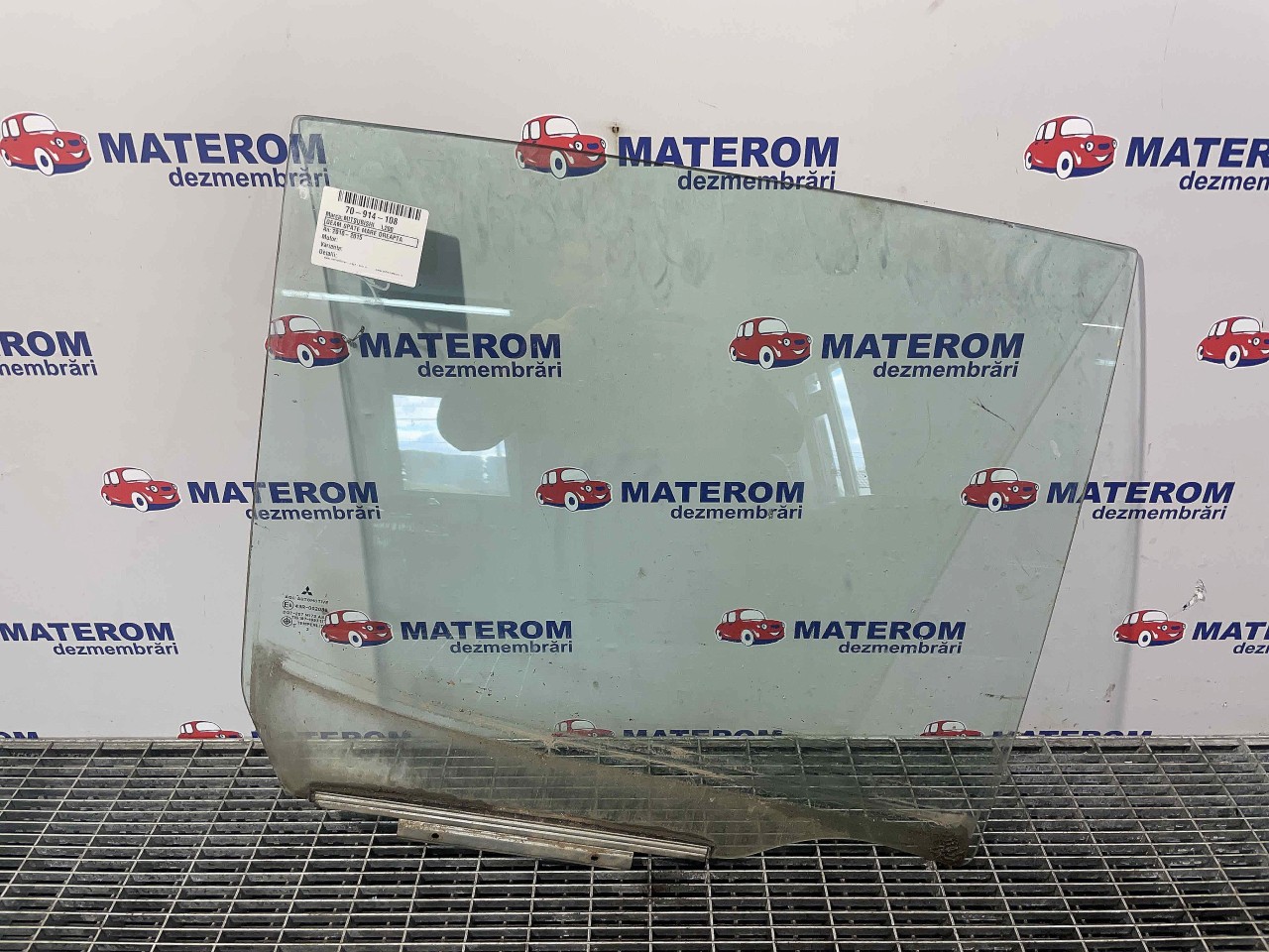 GEAM SPATE MARE DREAPTA MITSUBISHI L200 - - (2010 2015)