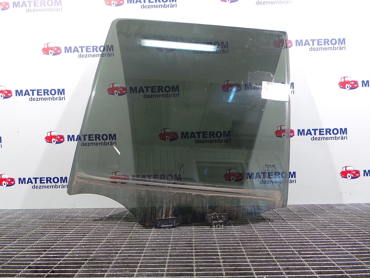 GEAM SPATE MARE STANGA NISSAN PATHFINDER PATHFINDER - - (2005 2012)