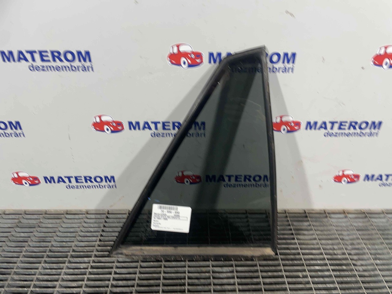 GEAM SPATE MIC DREAPTA LEXUS RX - - (2004 2009)