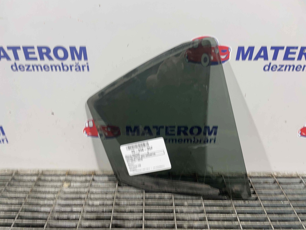 GEAM SPATE MIC DREAPTA MAZDA 3 - - (2013 2018)