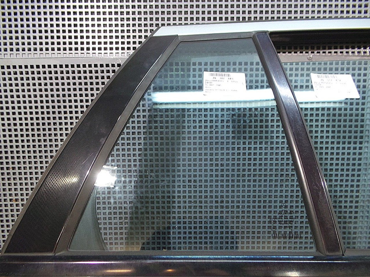 GEAM SPATE MIC DREAPTA MERCEDES E-CLASS E-CLASS - - (2002 2006)
