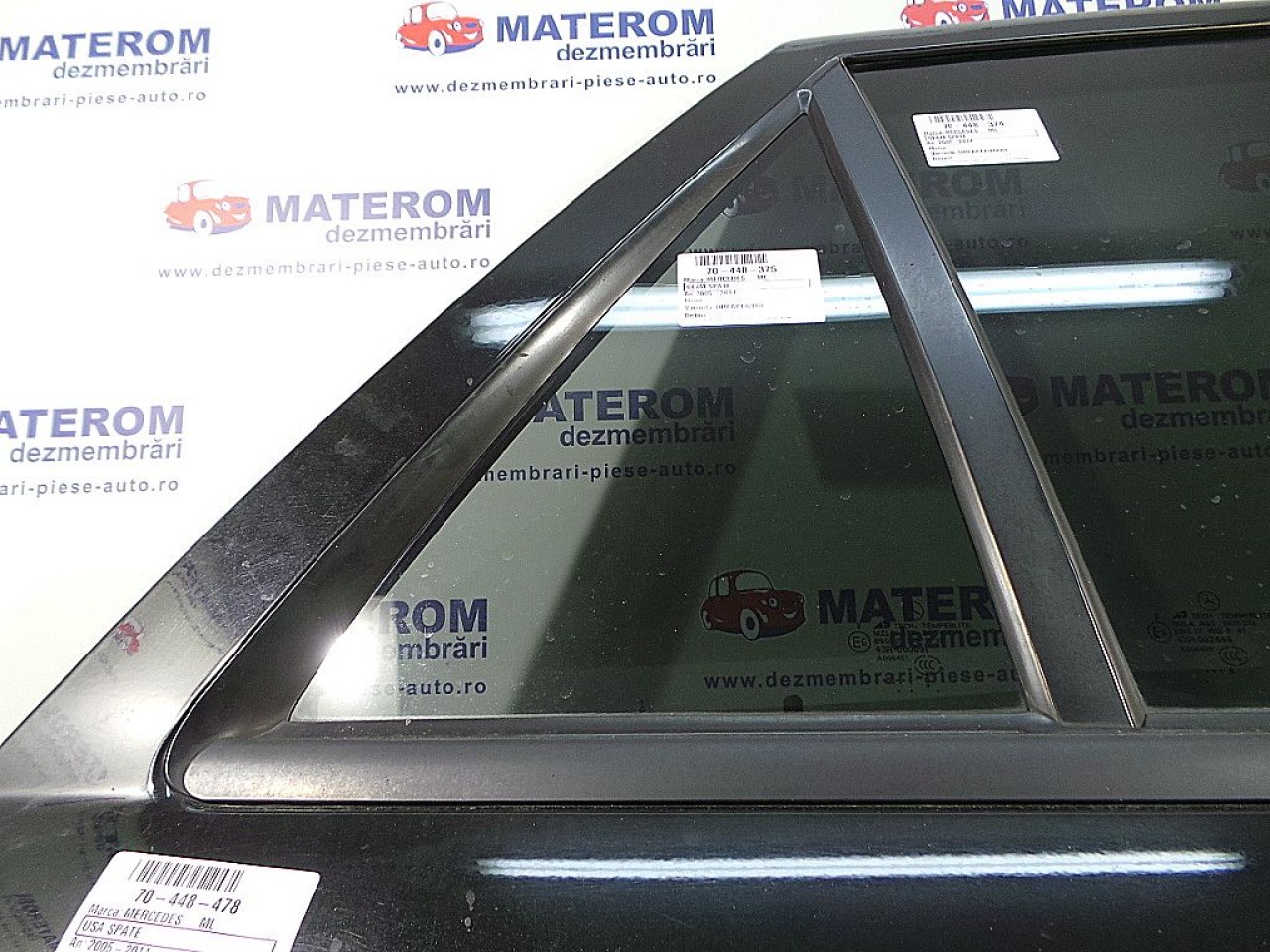 GEAM SPATE MIC DREAPTA MERCEDES ML - - (2005 2011)