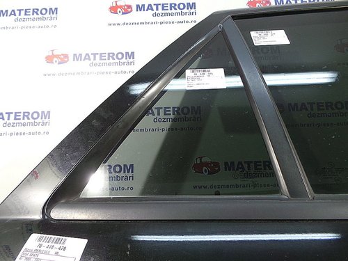 GEAM SPATE MIC DREAPTA MERCEDES ML - - (2005 2011)