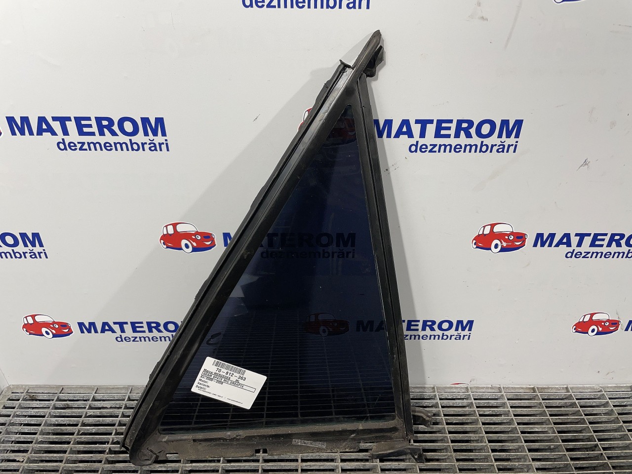 GEAM SPATE MIC DREAPTA MERCEDES ML ML - - (2005 2008)