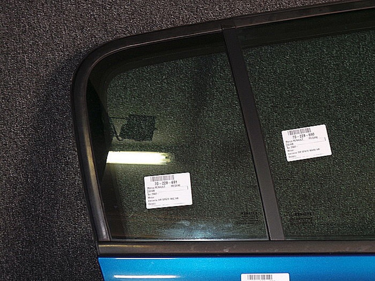 GEAM SPATE MIC DREAPTA RENAULT MEGANE - - (2002 2005)