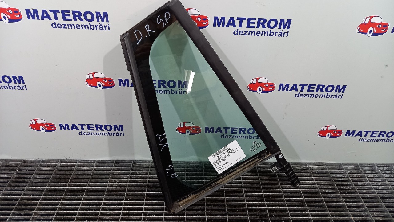 GEAM SPATE MIC DREAPTA SKODA SUPERB - - 