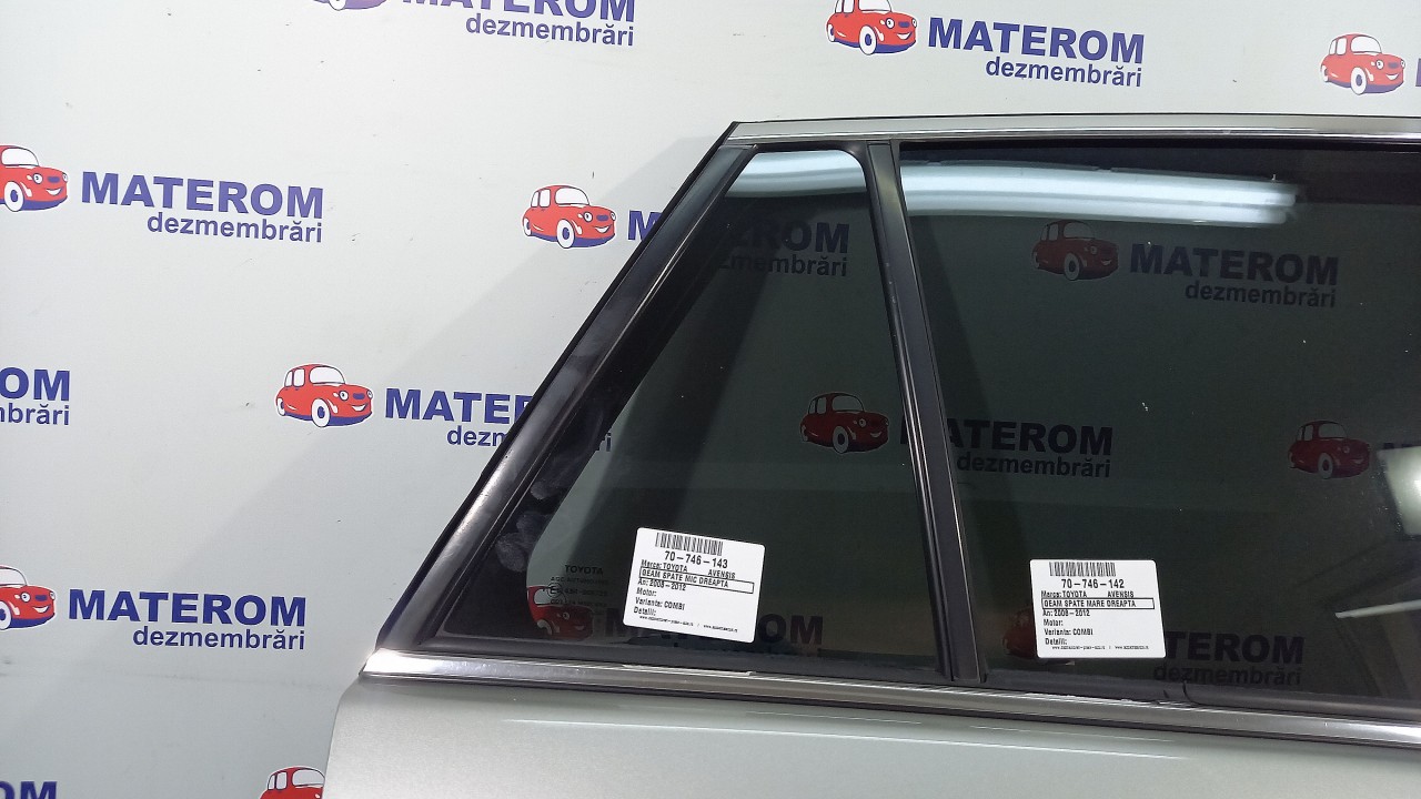GEAM SPATE MIC DREAPTA TOYOTA AVENSIS - - (2008 2012)
