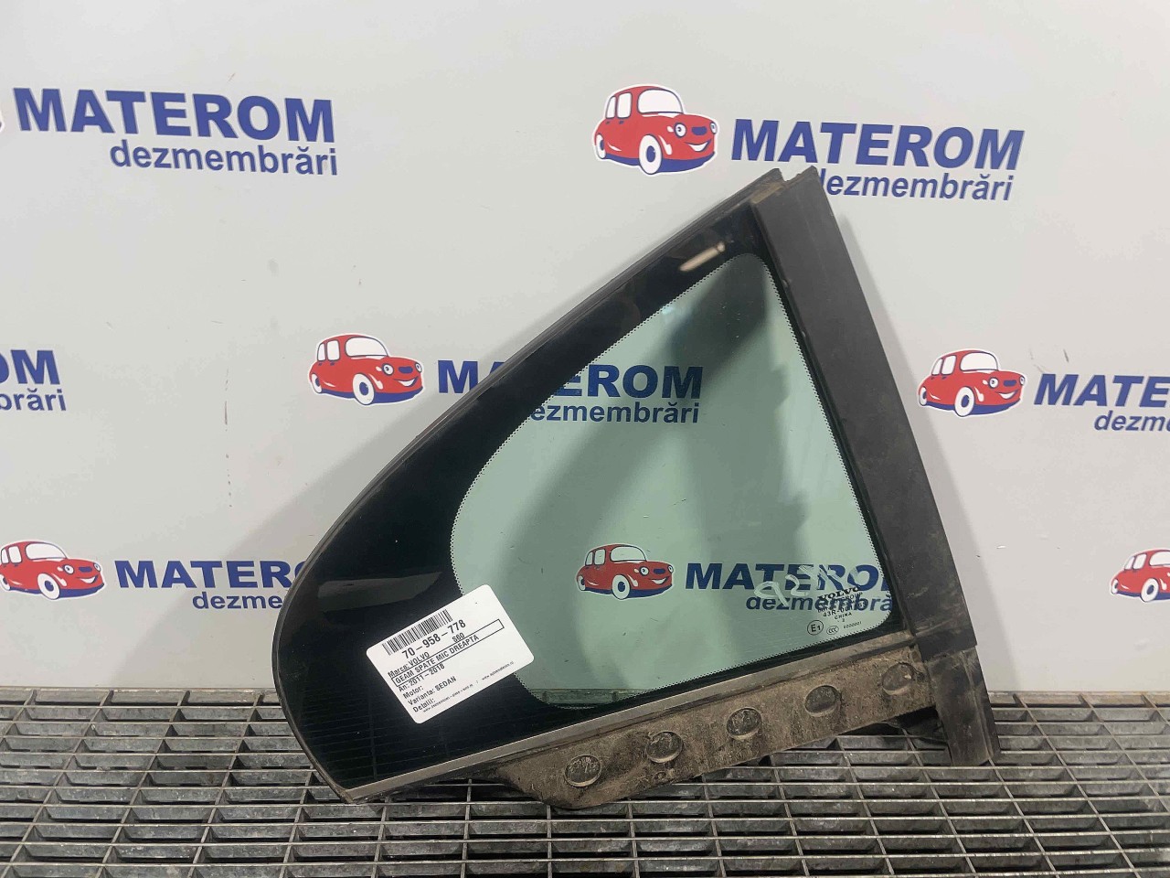 GEAM SPATE MIC DREAPTA VOLVO S60 S60 - - (2011 2018)