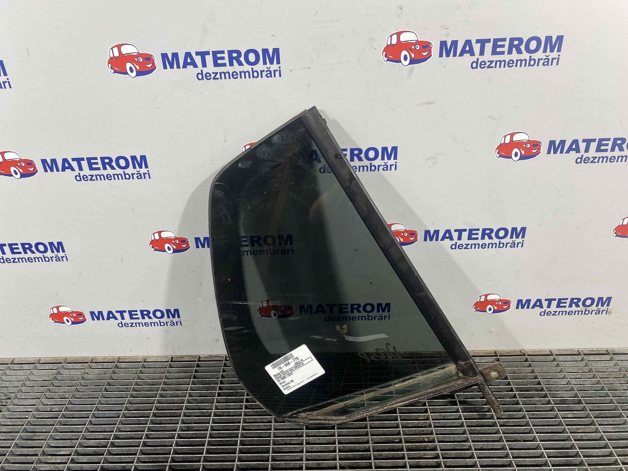 GEAM SPATE MIC DREAPTA VW GOLF VI GOLF VI - - (2008 2012)