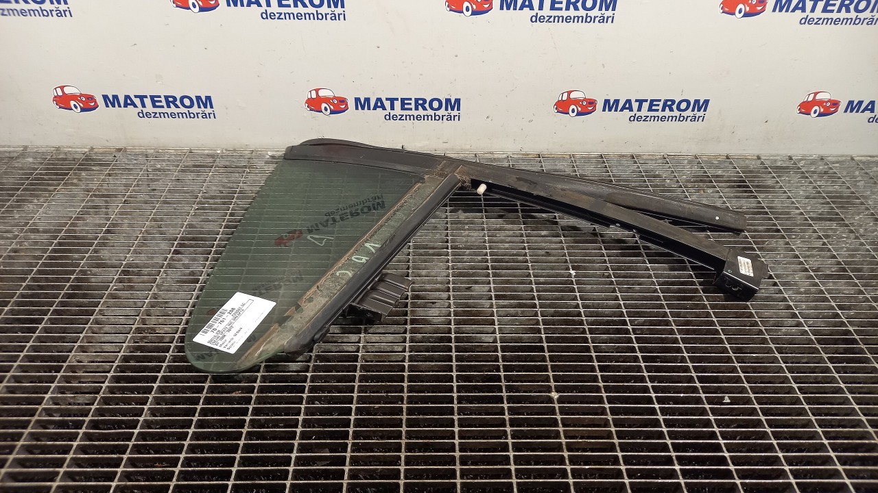 GEAM SPATE MIC DREAPTA VW PASSAT CC - - (2008 2012)