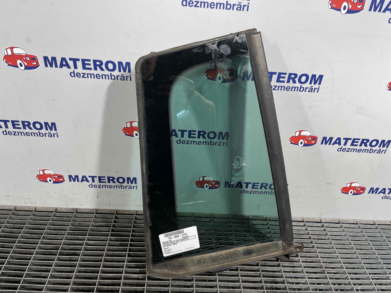 GEAM SPATE MIC DREAPTA VW TIGUAN - - (2010 2015)