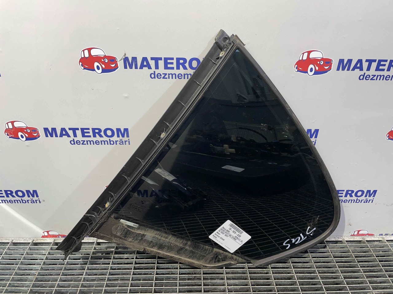 GEAM SPATE MIC STANGA BMW SERIA 5 F 10 - - (2010 2014)