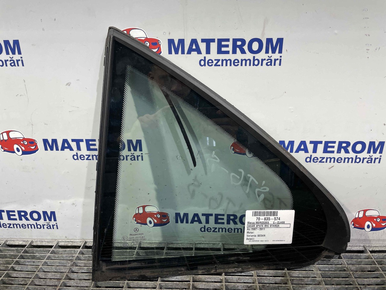 GEAM SPATE MIC STANGA MERCEDES C-CLASS - - (2007 2011)