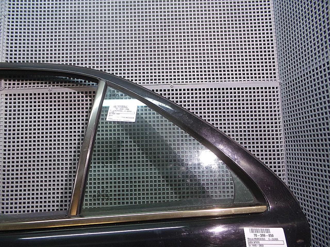GEAM SPATE MIC STANGA MERCEDES E-CLASS E-CLASS - - (1995 2002)