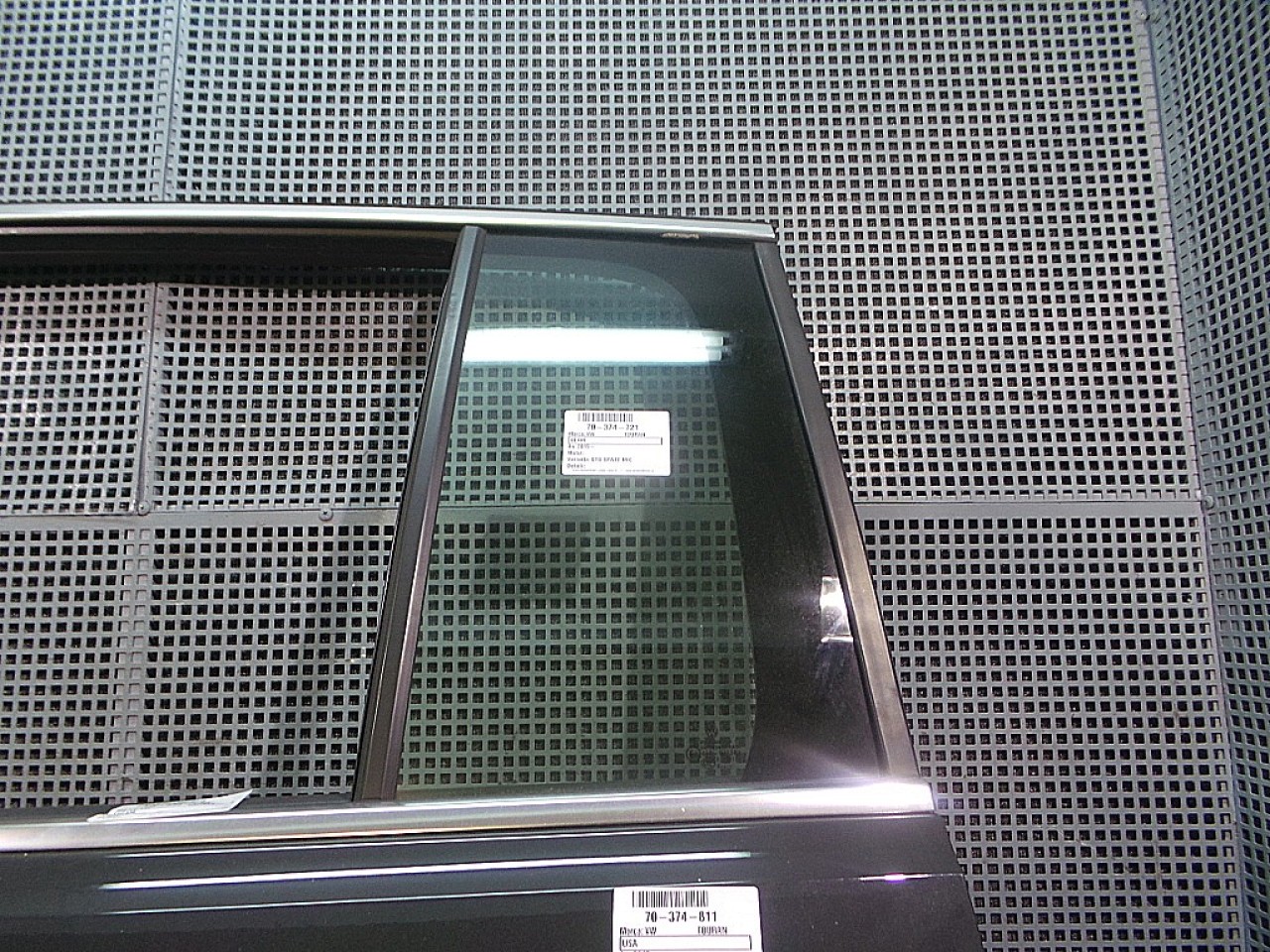 GEAM SPATE MIC STANGA VW TOURAN - - (2015 2021)