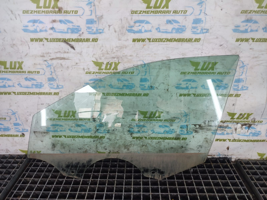 Geam stanga față Skoda Rapid 3 [2012 - 2017] 1.6 tdi CXMA