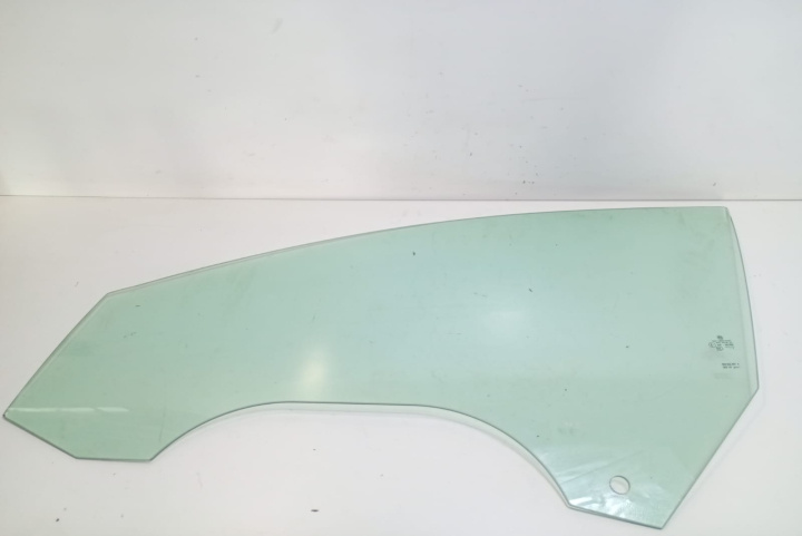 Geam stanga fata 3C8845201A Volkswagen VW Passat CC [2008 - 2012]