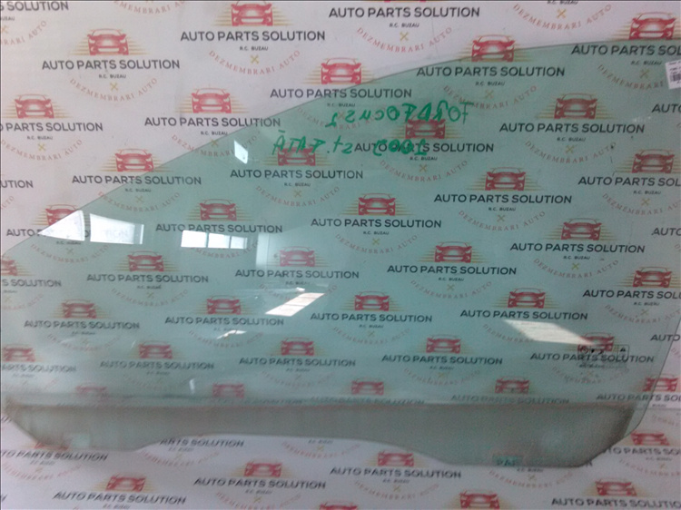 Geam stanga fata FORD FOCUS 2 an fabr.2009