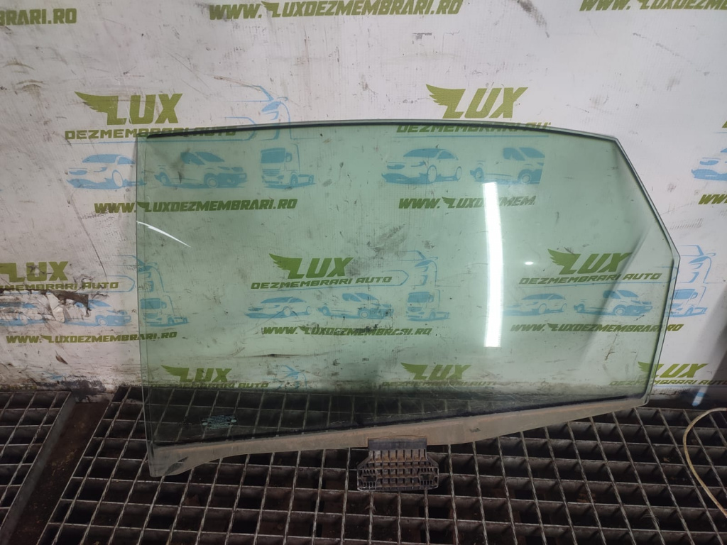 Geam stanga spate Audi A4 B7 [2004 - 2008] 2.0 tdi BLB