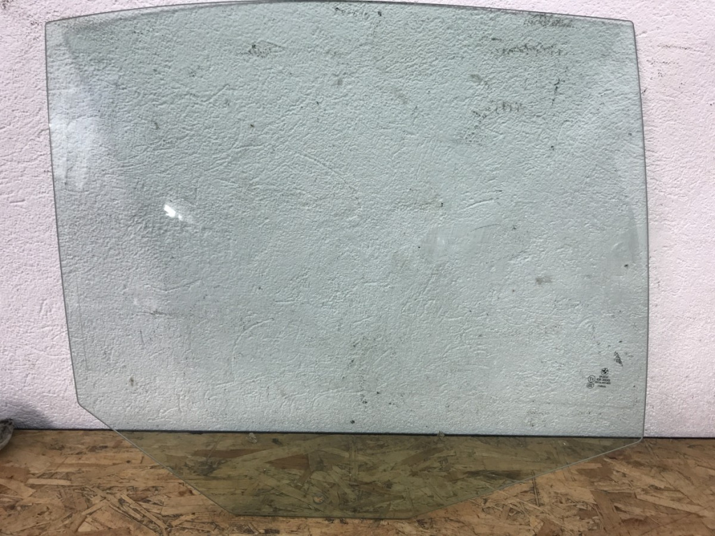 Geam stanga spate BMW E60 Bej sedan 2008 (43R00049)