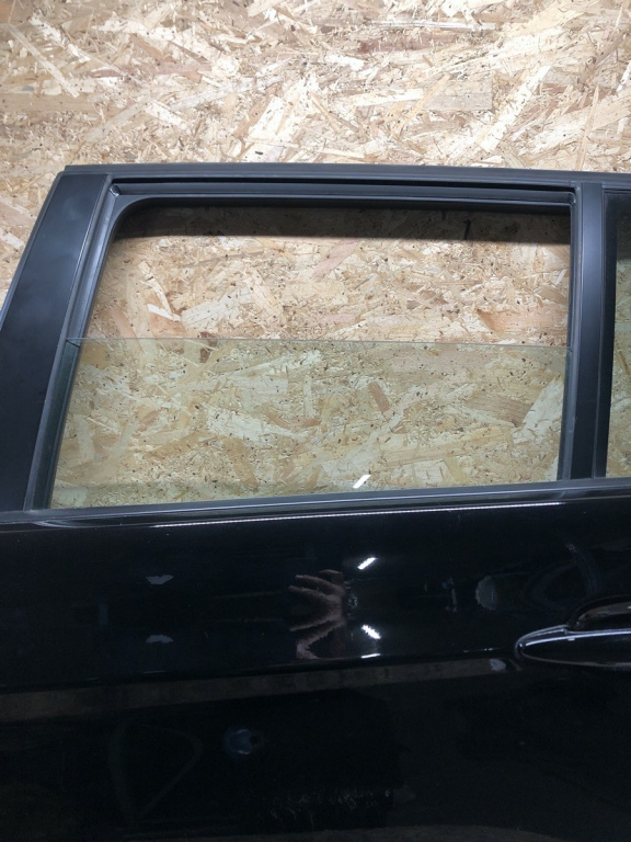 Geam stanga spate Bmw E91 318d combi 2008 (cod intern: 10210)