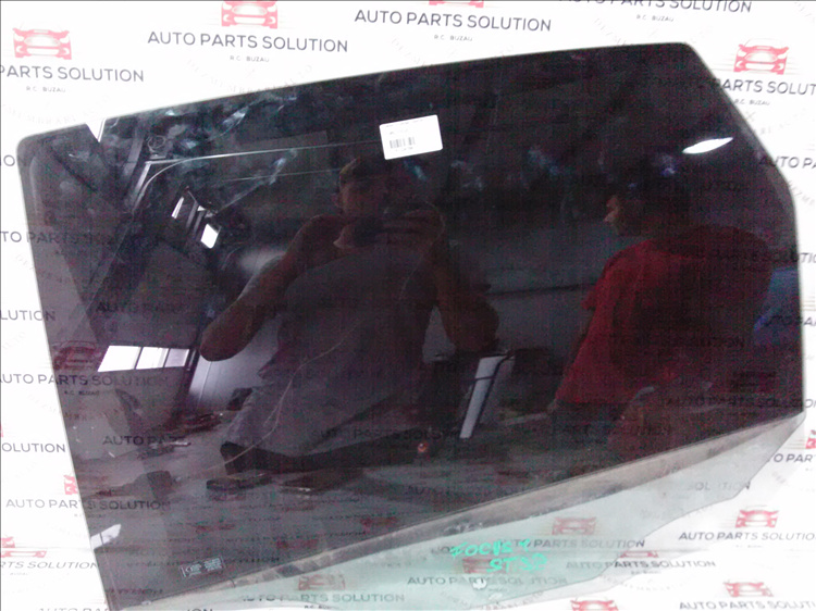 Geam stanga spate FORD FOCUS 1