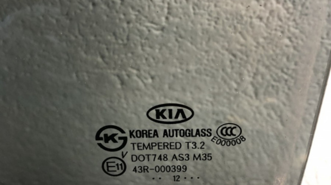 Geam stanga spate Kia Sorento 2.2 CRDi 4WD Automatic, 197cp sedan 2013 (cod intern: 91557)