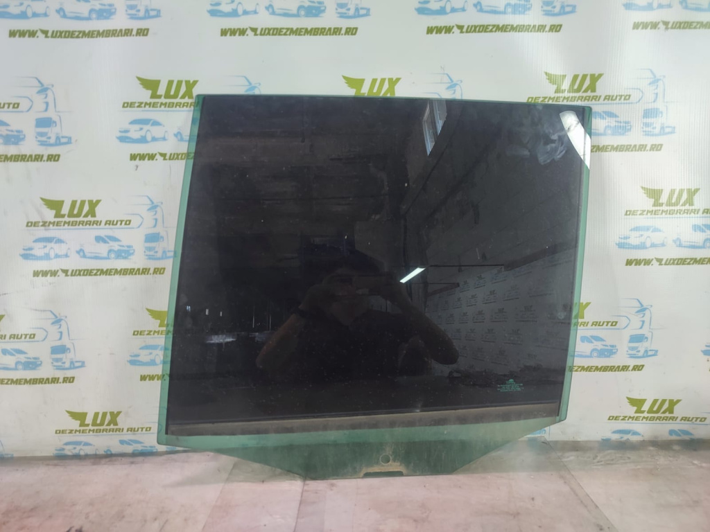 Geam stanga spate Volkswagen VW Tiguan 5N [2007 - 2011] 2.0 tdi CBAB 4x4