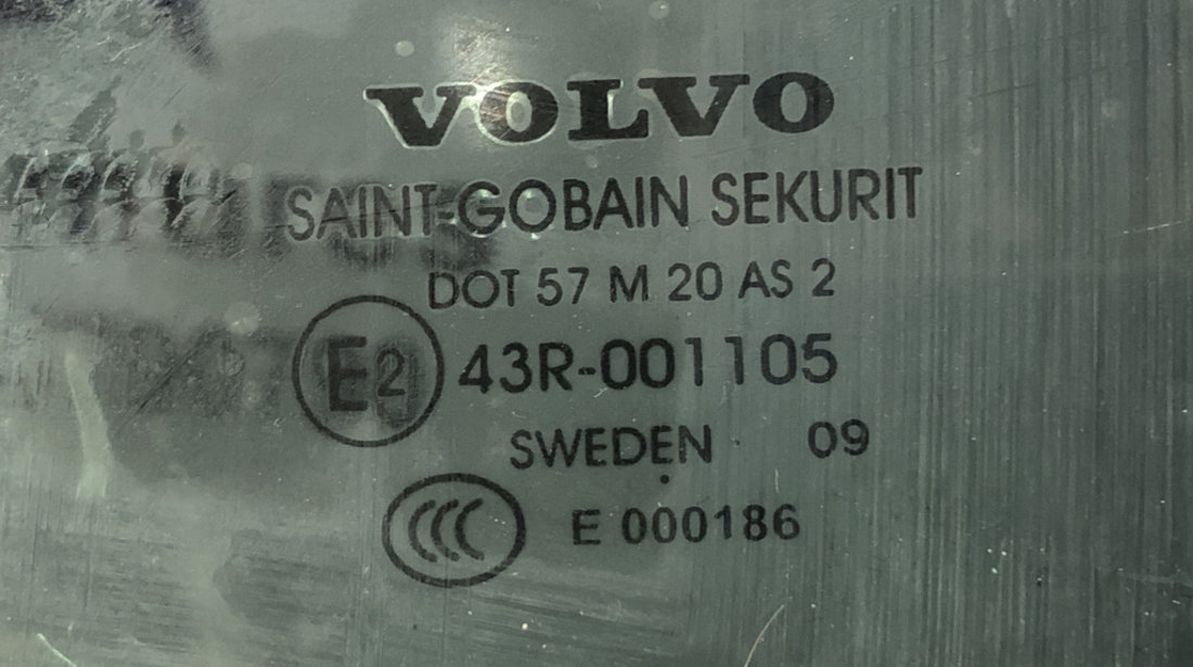 Geam stanga spate Volvo V70 2.4D Manual, 175cp sedan 2010 (cod intern: 219807)