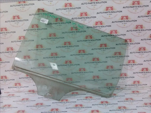Geam stanga spate VW PASSAT B 5 an fabr. 2002, break