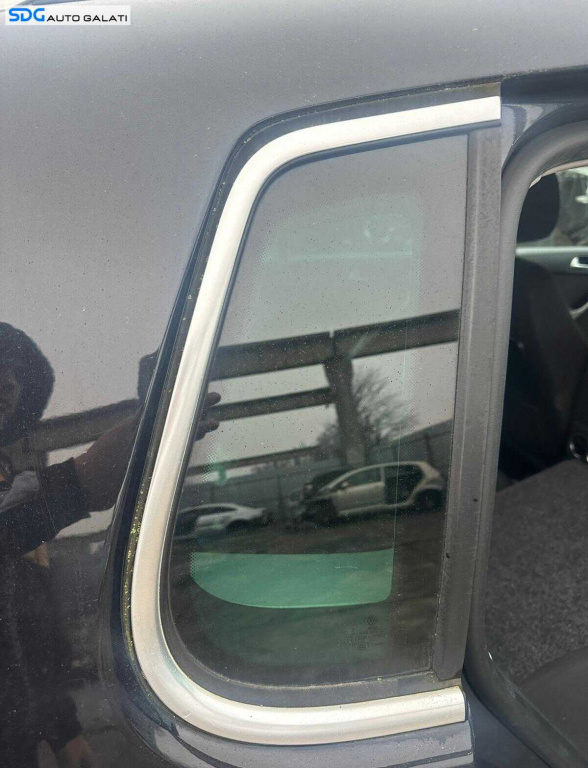 Geam Sticla Aripa Caroserie Dreapta Spate Volkswagen Tiguan 2007 - 2015 [K0157]