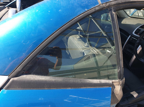 Geam Sticla Culisant de pe Aripa Dreapta Spate Peugeot 207 CC Cabrio 2006 - 2014 [K6598] 149.99
