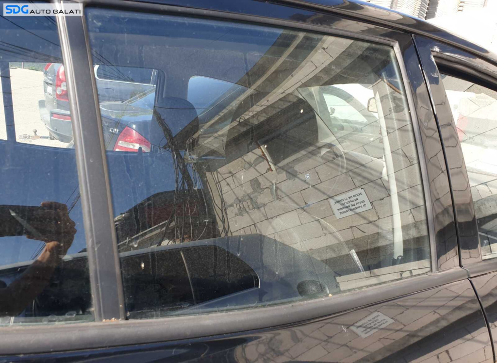 Geam Sticla Culisant de pe Usa Portiera Dreapta Spate Kia Picanto 2004 - 2011