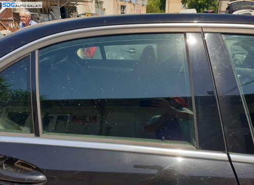 Geam Sticla Culisant de pe Usa Portiera Dreapta Spate Mercedes Clasa C Class W204 Sedan Berlina 2007...