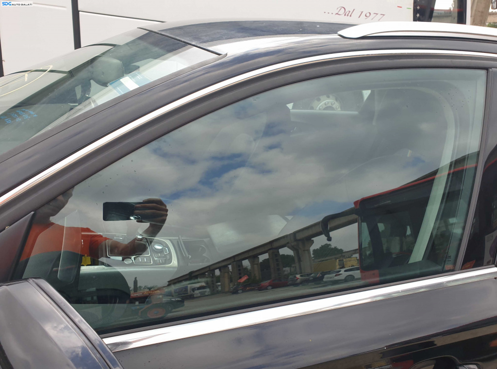 Geam Sticla Culisant de pe Usa Portiera Stanga Fata Audi A6 C7 2011 - 2018 [K5432]