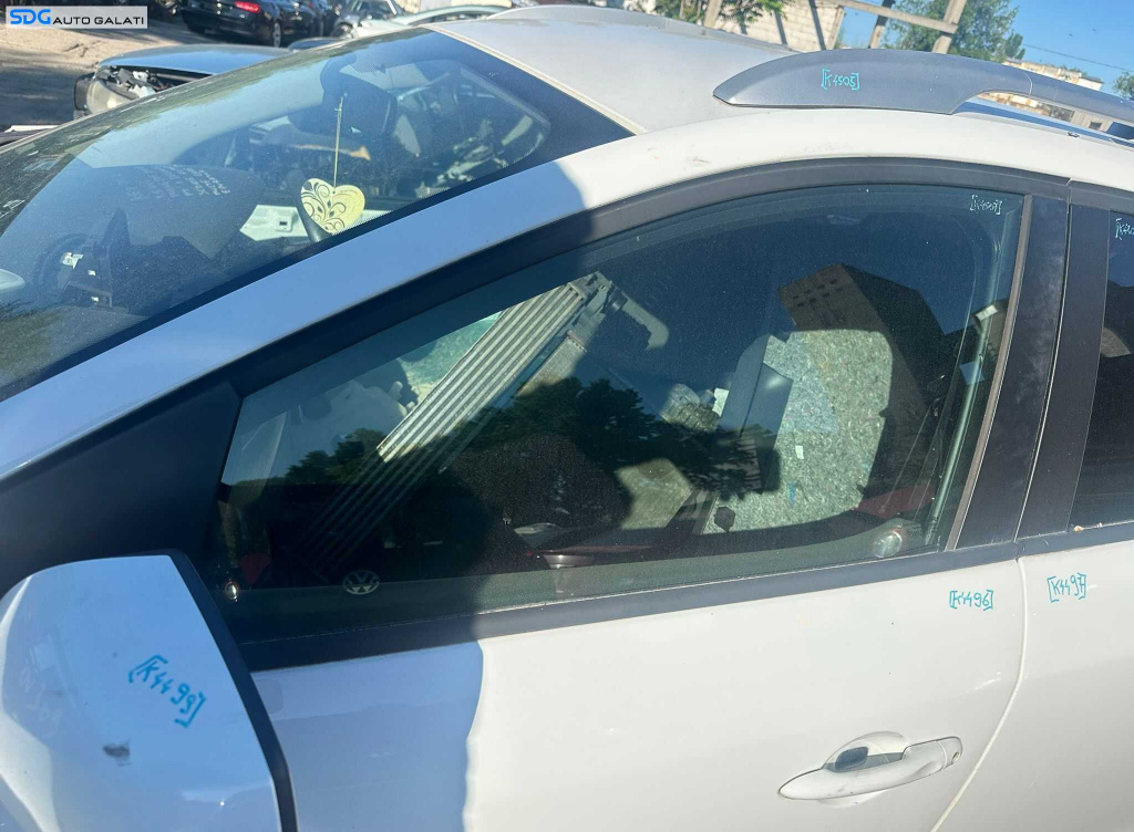 Geam Sticla Culisant de pe Usa Portiera Stanga Fata Renault Megane 3 2008 - 2016 [K4507]