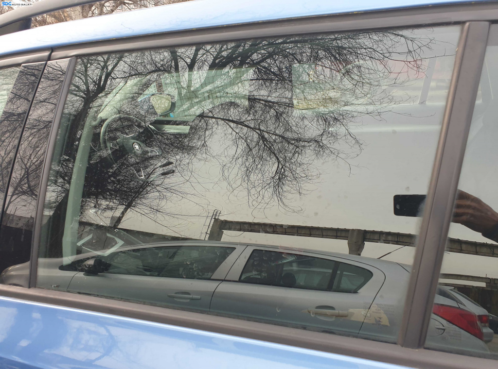 Geam Sticla Culisant Usa Portiera Stanga Spate Skoda Octavia 3 Break Combi 2013 - 2020 [K3575]