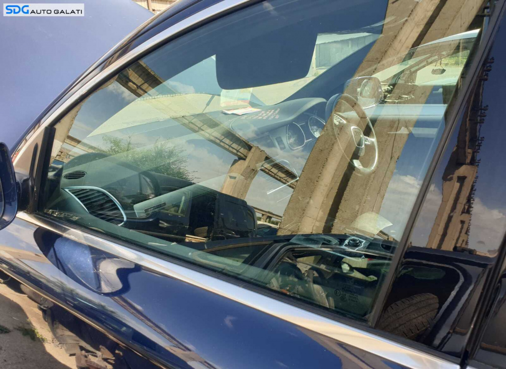 Geam Sticla de pe Usa Portiera Stanga Fata Audi Q7 Facelift 2007 - 2015 [C6338]