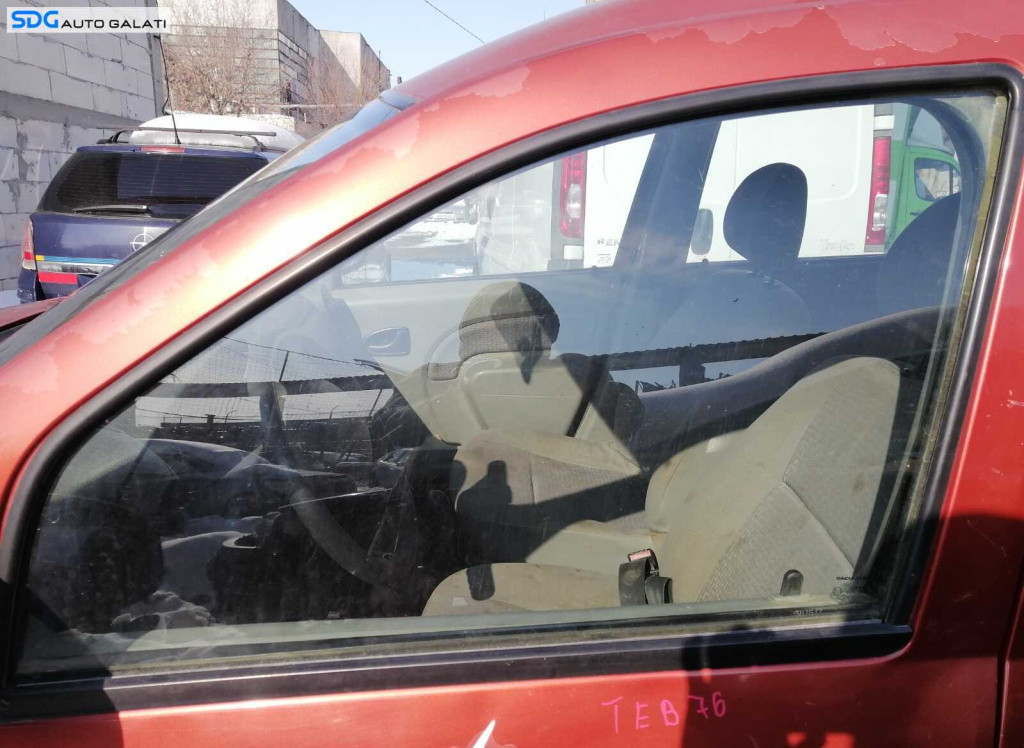 Geam Sticla de pe Usa Portiera Stanga Fata Dacia Logan 1 2004 - 2012