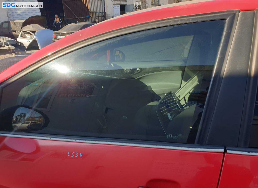 Geam Sticla de pe Usa Portiera Stanga Fata Seat Ibiza 2008 - 2012
